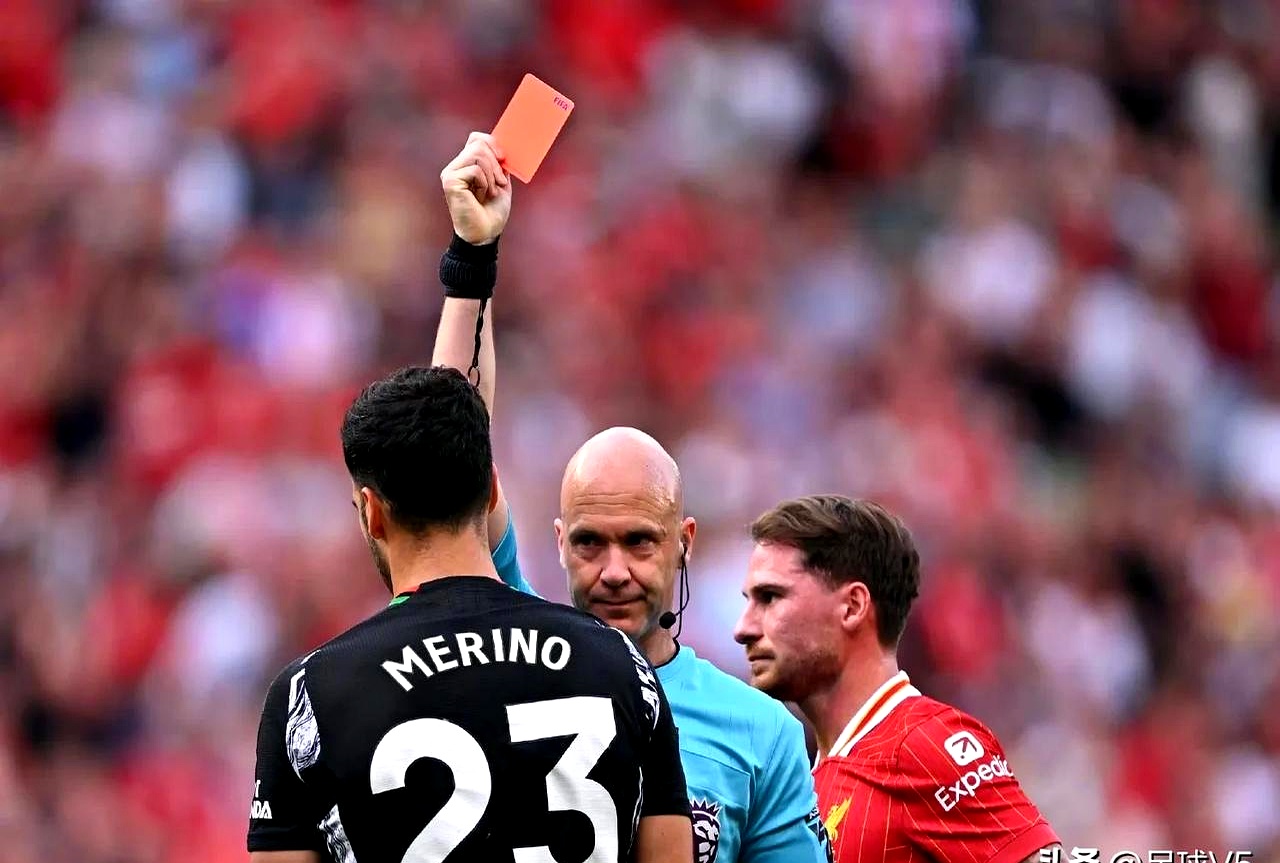 爱游戏- 黄蜂队布里奇斯 